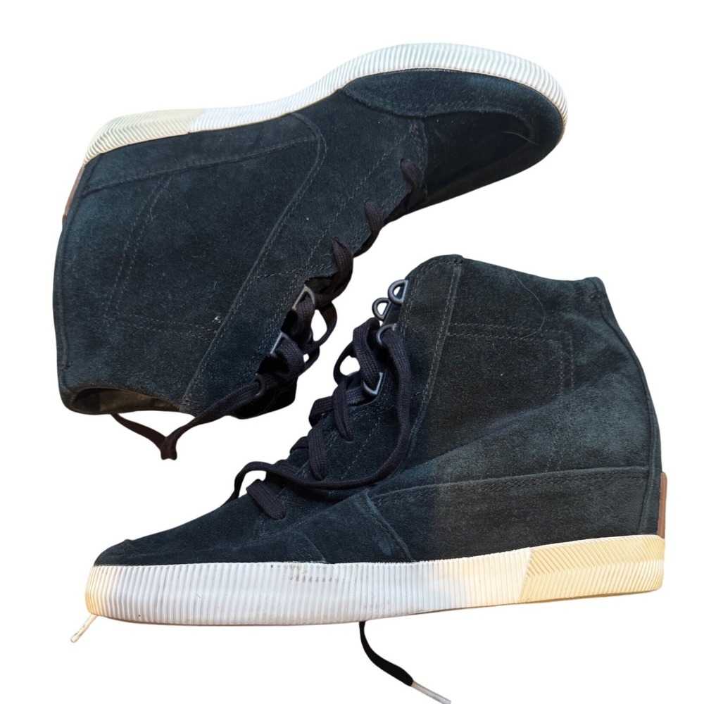 Sorel Out N About Wedge II Womens 9.5 Black Suede Sneaker Boots Hidden Wedge‎